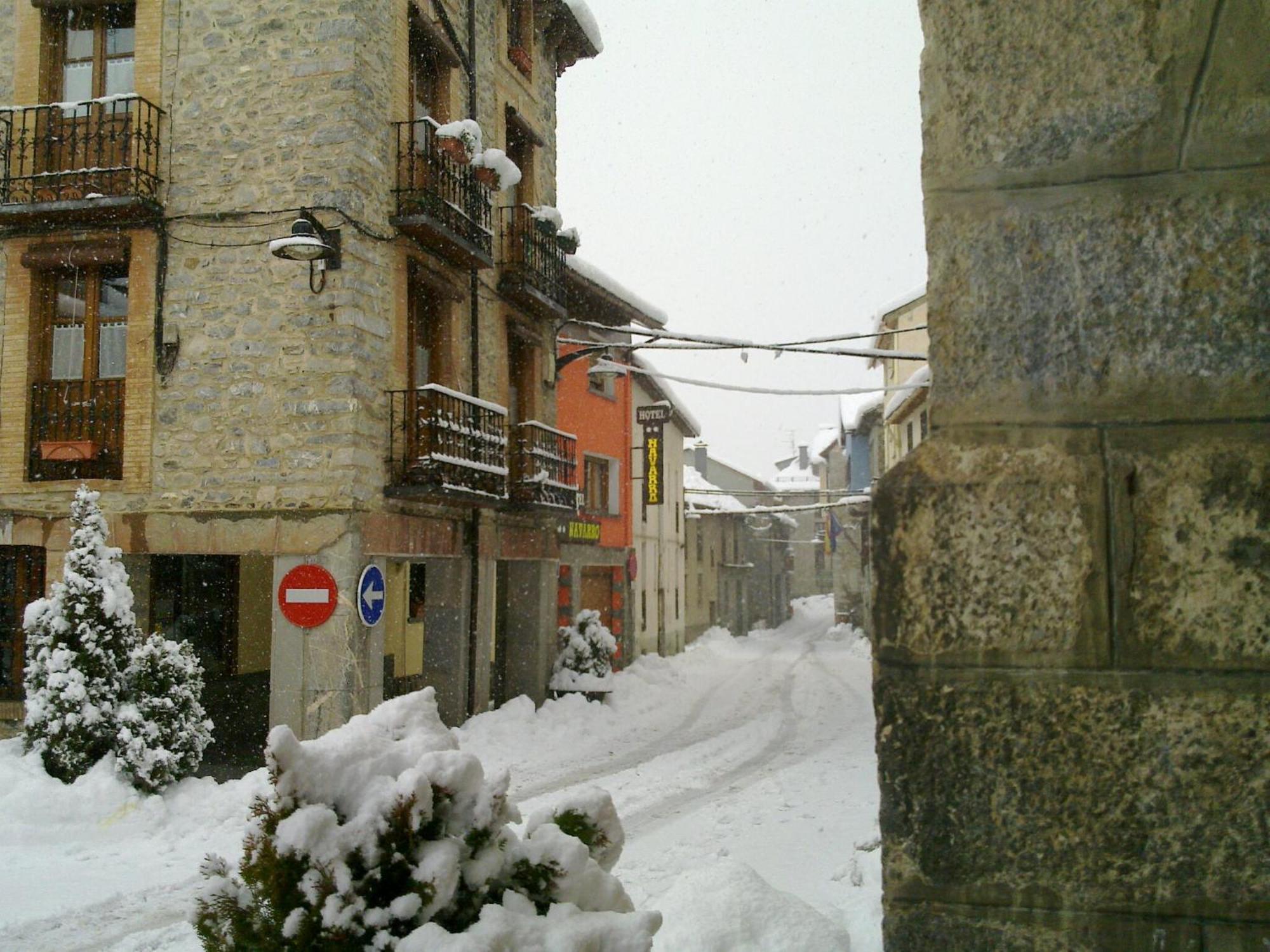 Hotel Navarro Panticosa Exterior foto